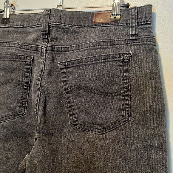 Lee Women's Black Classic Relaxed Fit Stretch Dark Wash Ankle Jeans - Picture 4 of 6